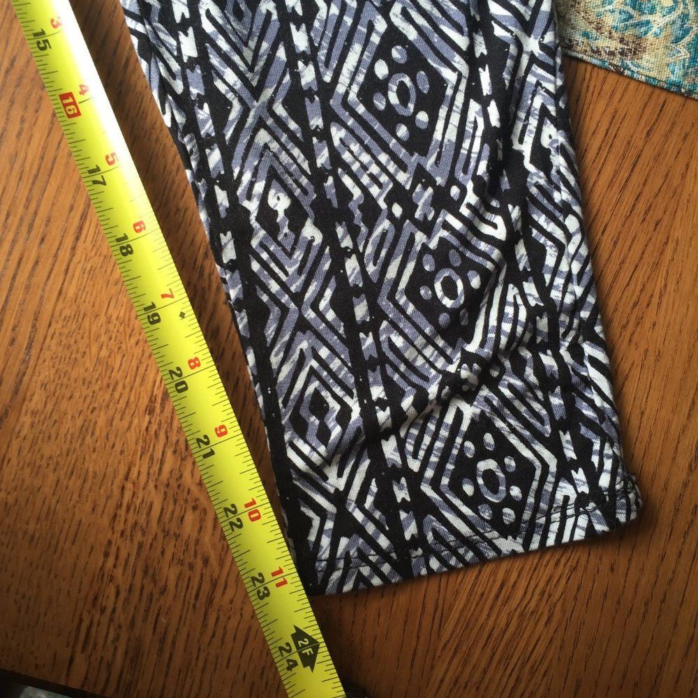 Ambiance jumpsuit strapless gray black cream print tribal SM - Picture 9 of 10